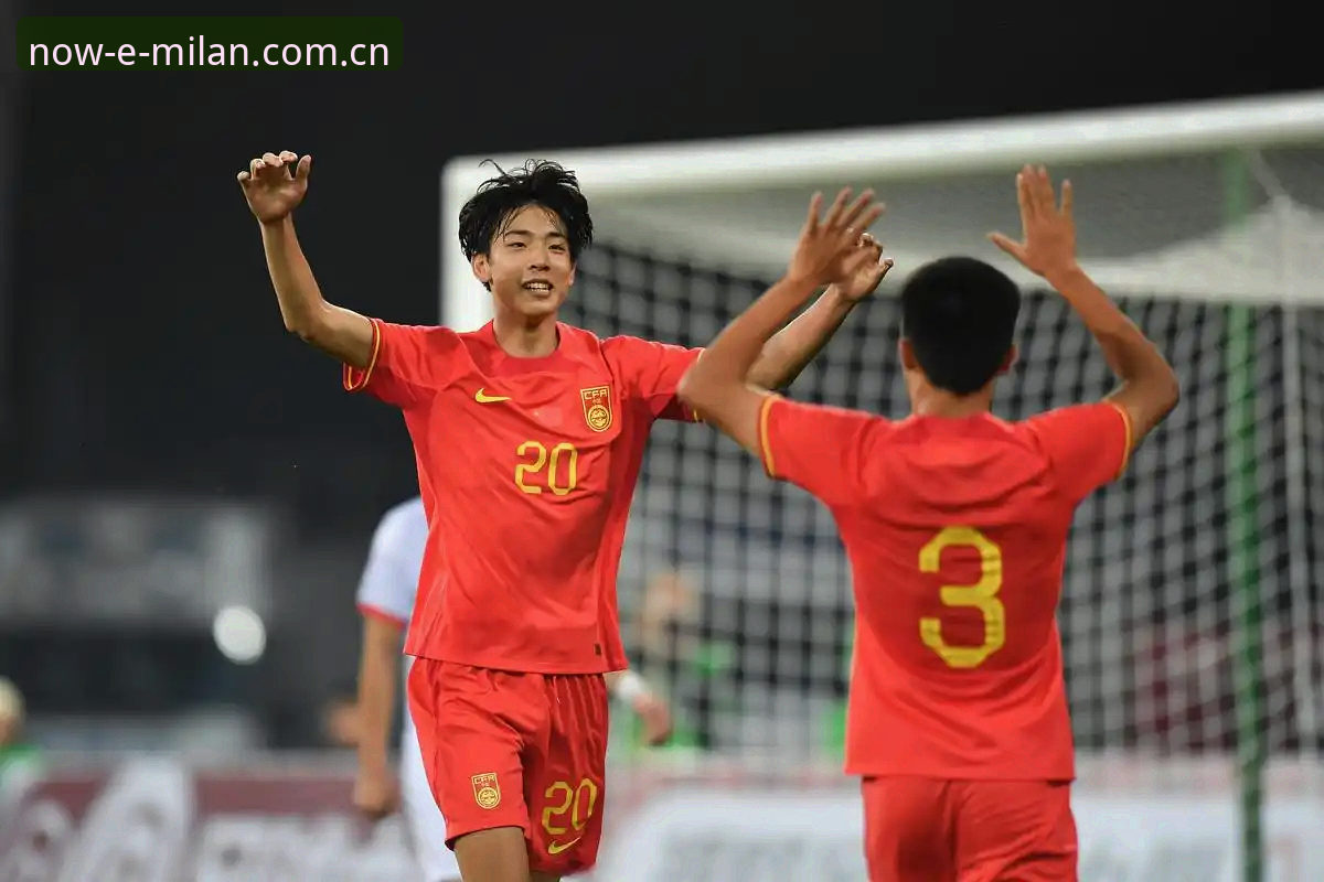 此刻在此PC端登录对比 U19国足0-3惨败突尼斯:土伦杯出局背后的三大致命错误,全面复盘